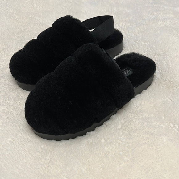 Ugg Super Fluff Slipper NWOT - Picture 1 of 6
